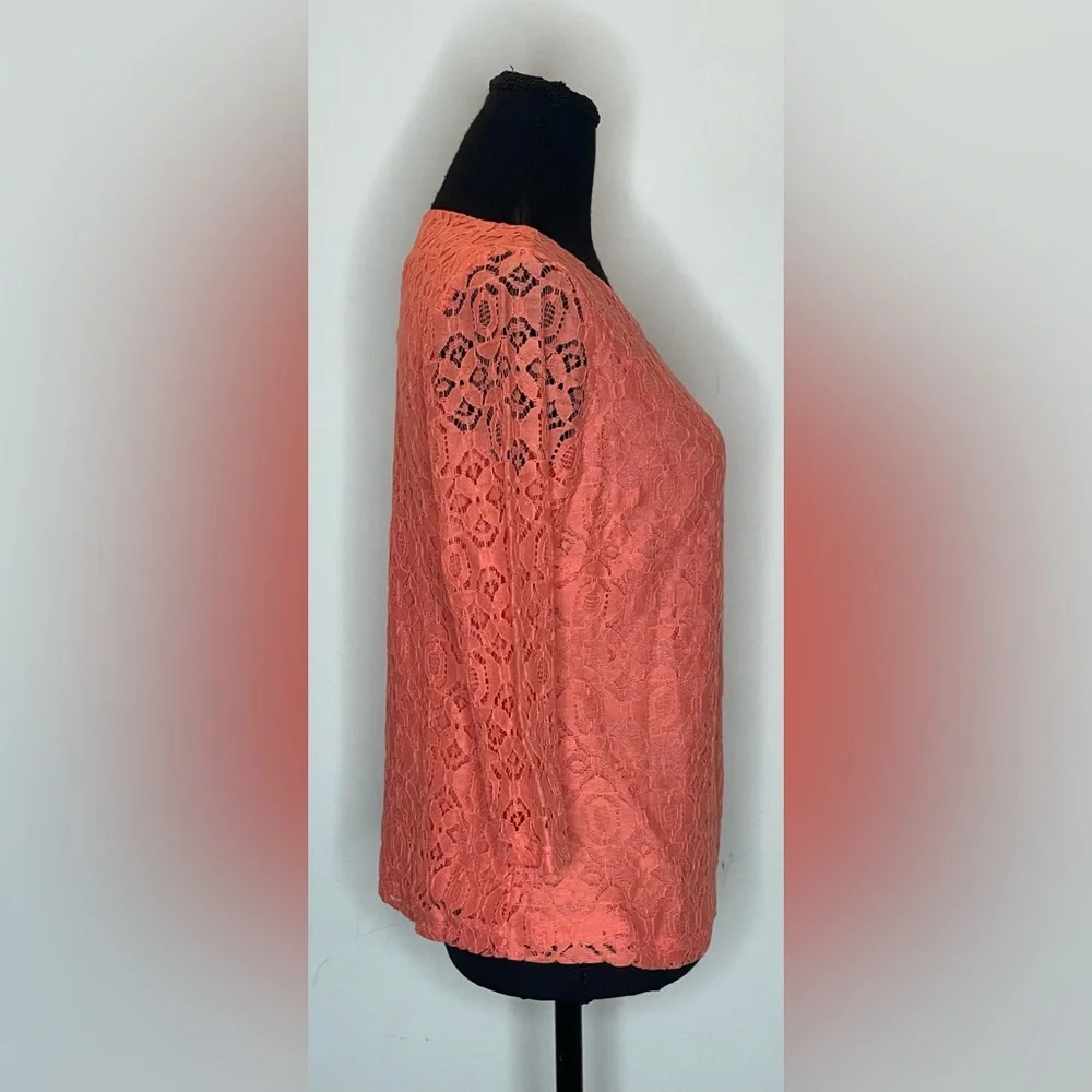 Banana‎ Republic- Coral Lace Boatneck Blouse Size 10P
